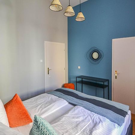 Appartamento Celebration Flat By Ruterra Praga Esterno foto