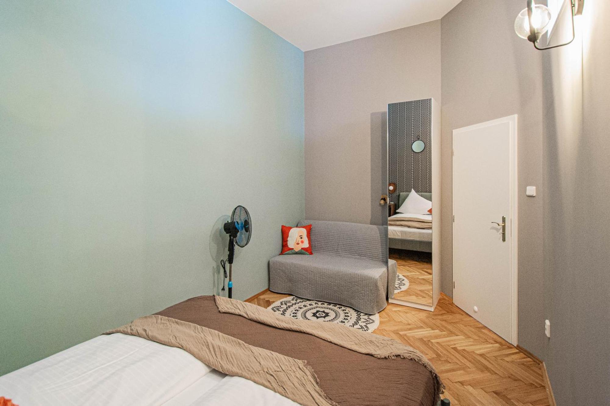 Appartamento Celebration Flat By Ruterra Praga Esterno foto