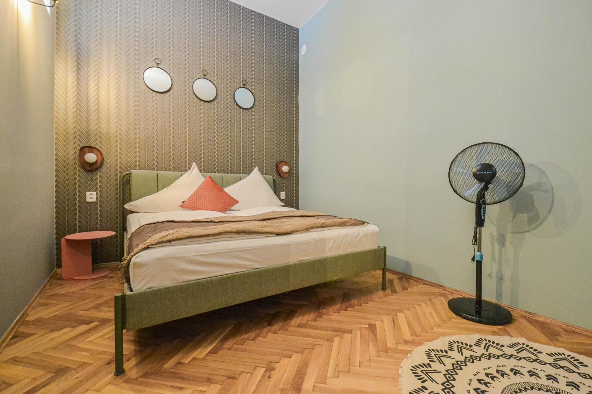 Appartamento Celebration Flat By Ruterra Praga Esterno foto